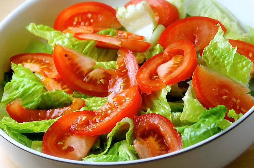 lechuga-y-tomate-828x548