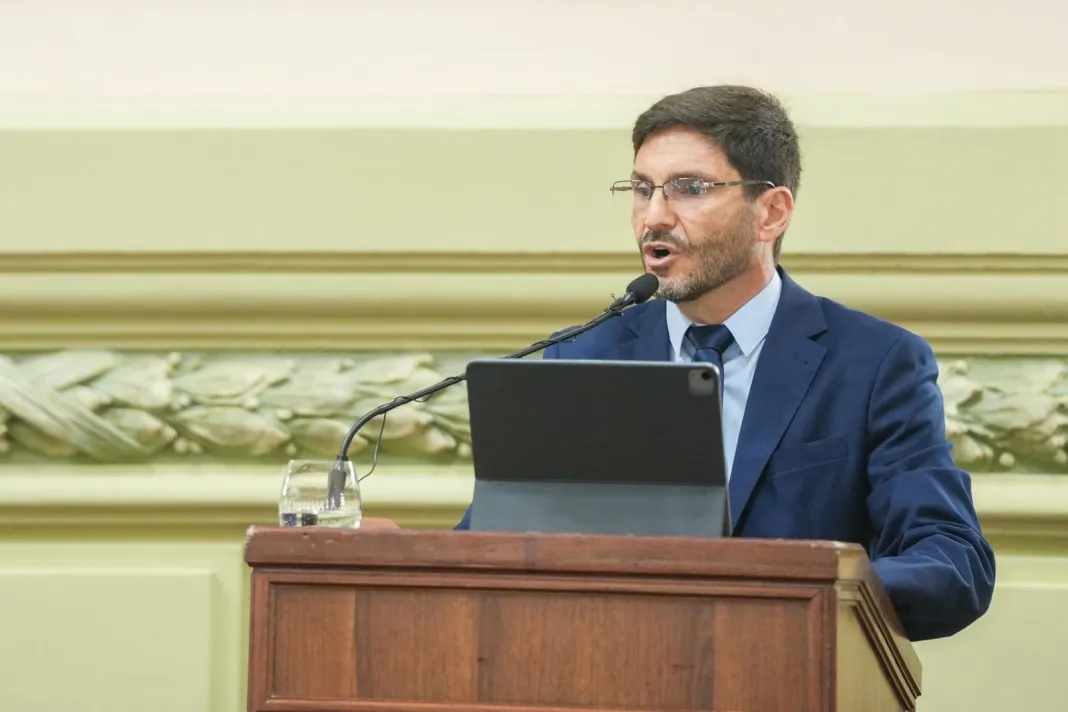 pullaro apertura de sesiones